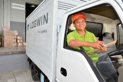 Logwin AG Arbeitsplatz 3
