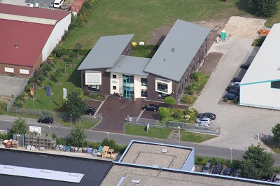 B-Plast 2000 Kunststoffverarbeitungs Arbeitsplatz 2