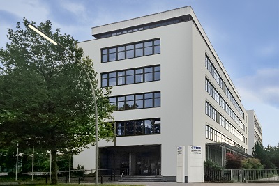 TDK Corporation Arbeitsplatz 2