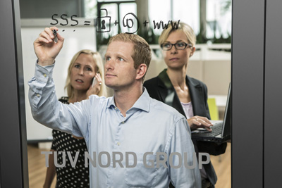 TV Nord AG Arbeitsplatz 2