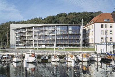 ZBW Deutsche Zentralbibliothek fr Wirtschaftswissenschaften Arbeitsplatz 1