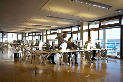 ZBW Deutsche Zentralbibliothek fr Wirtschaftswissenschaften Arbeitsplatz 2